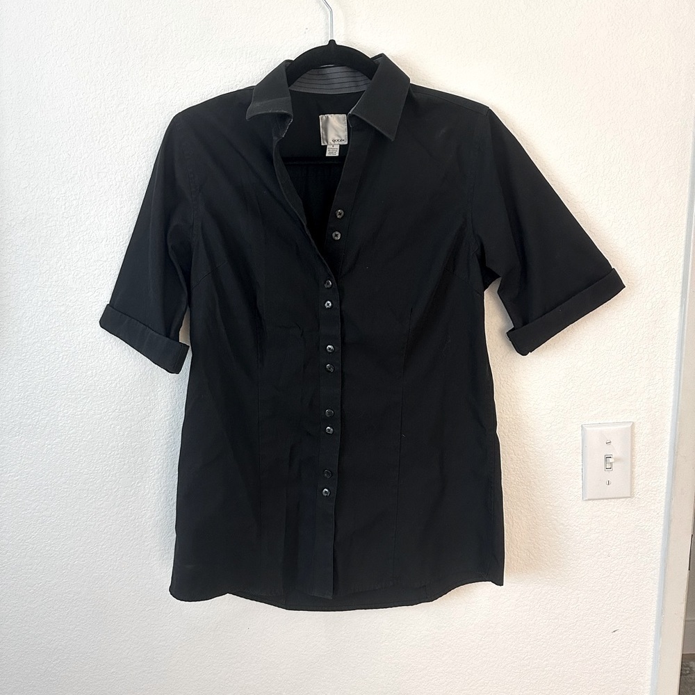 Women’s oobe Brand Black Casual Button Down Short Sleeved Shirt Size Small